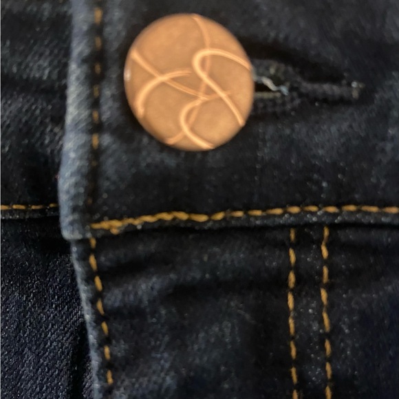 Jessica Simpson jeans - Picture 3 of 11